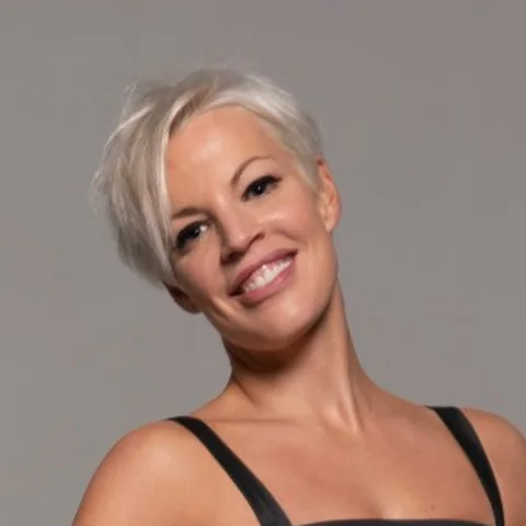 Anne Mahlum